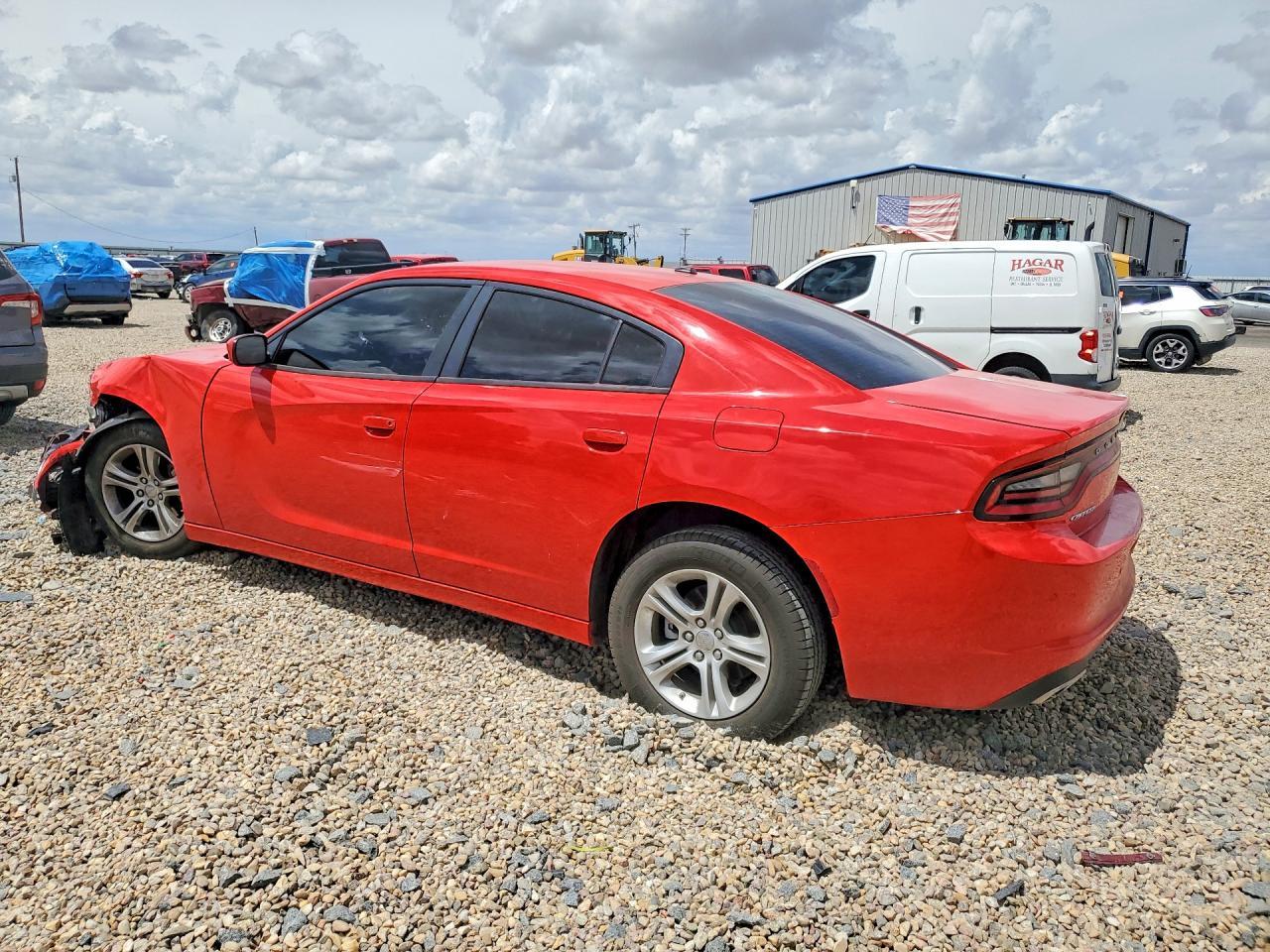 2022 Dodge Charger Sxt - Image 2