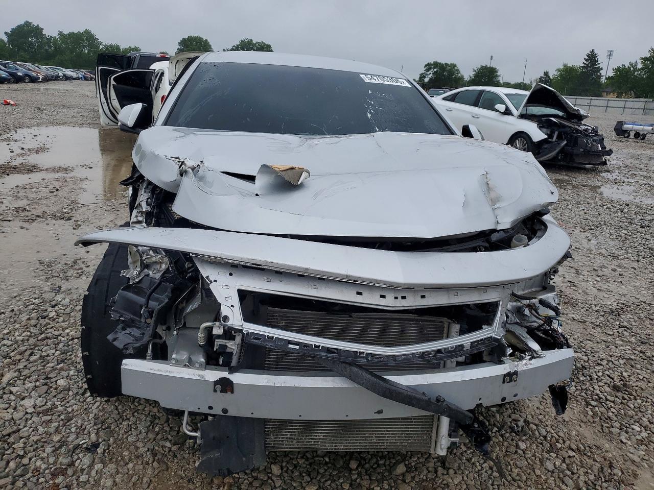 2018 Chevrolet Impala Lt - Image 5