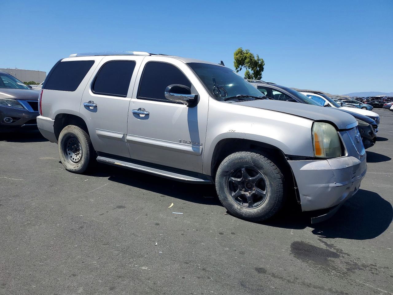 2007 GMC Yukon Denali - Фото 4