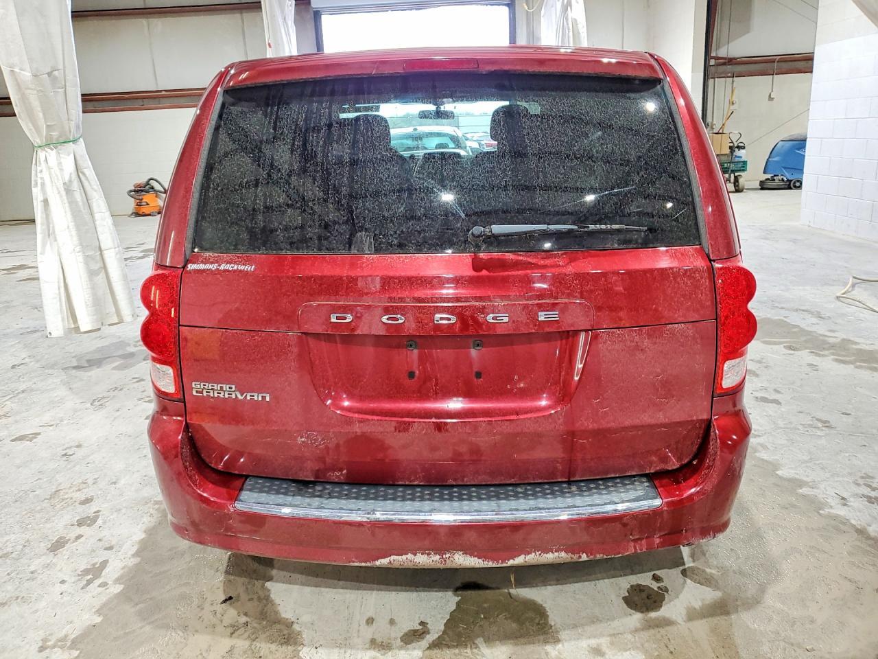 2011 Dodge Grand Caravan Express - Image 6