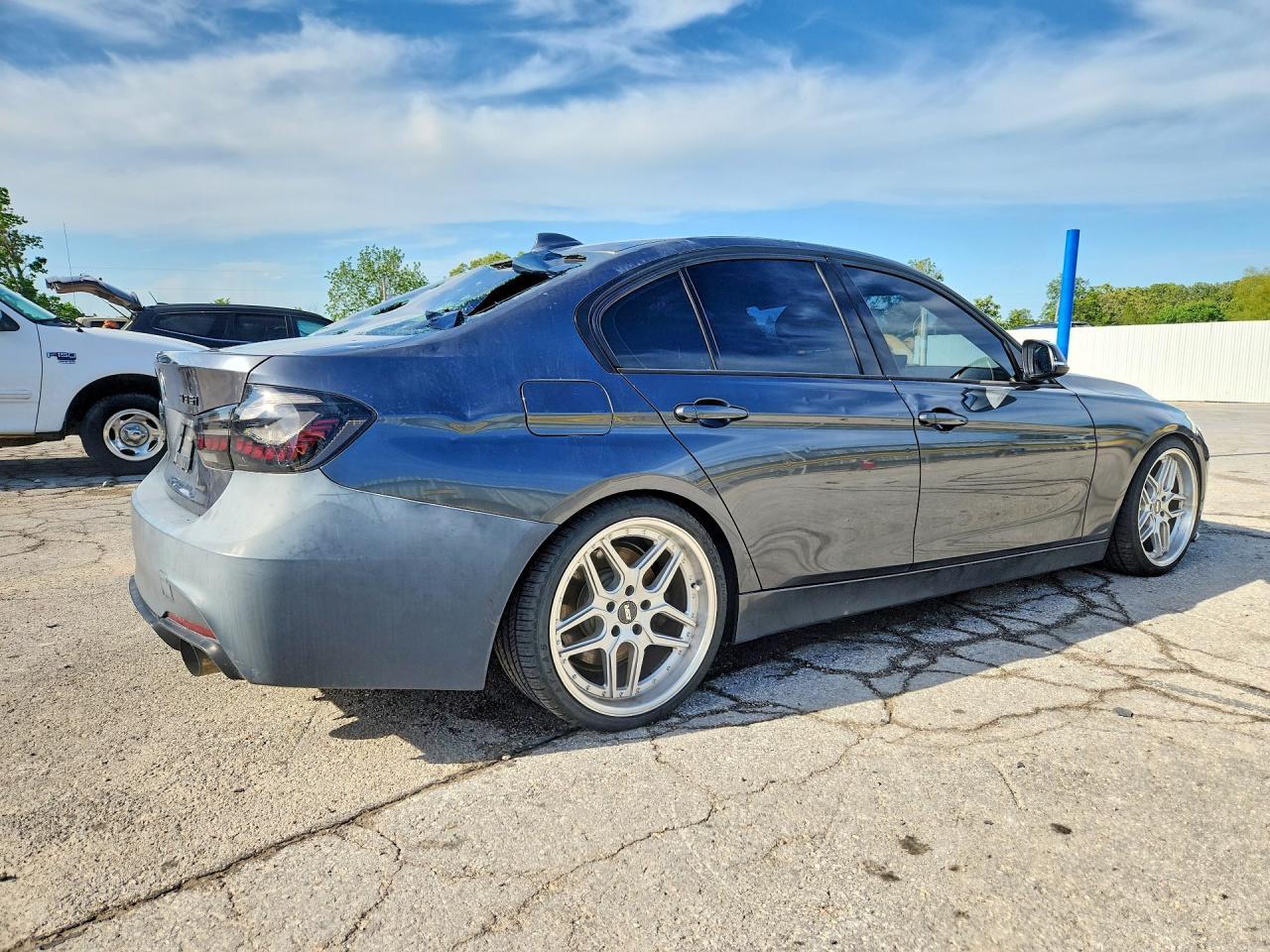 2013 BMW 335 I - Фото 3