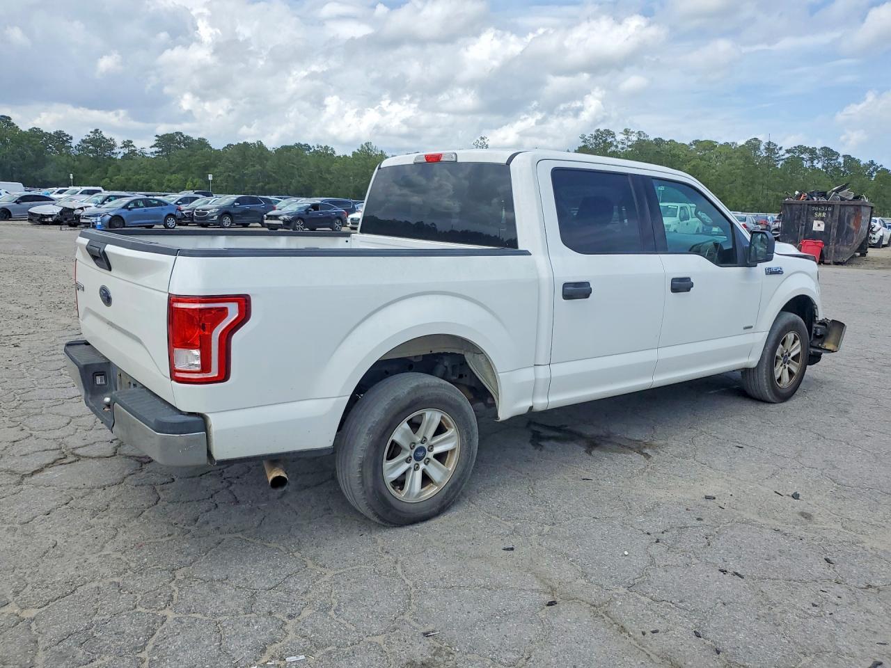 2015 Ford F150 Supercrew - Фото 3
