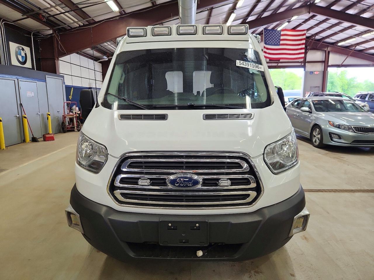 2015 Ford Transit T-250 - Image 5