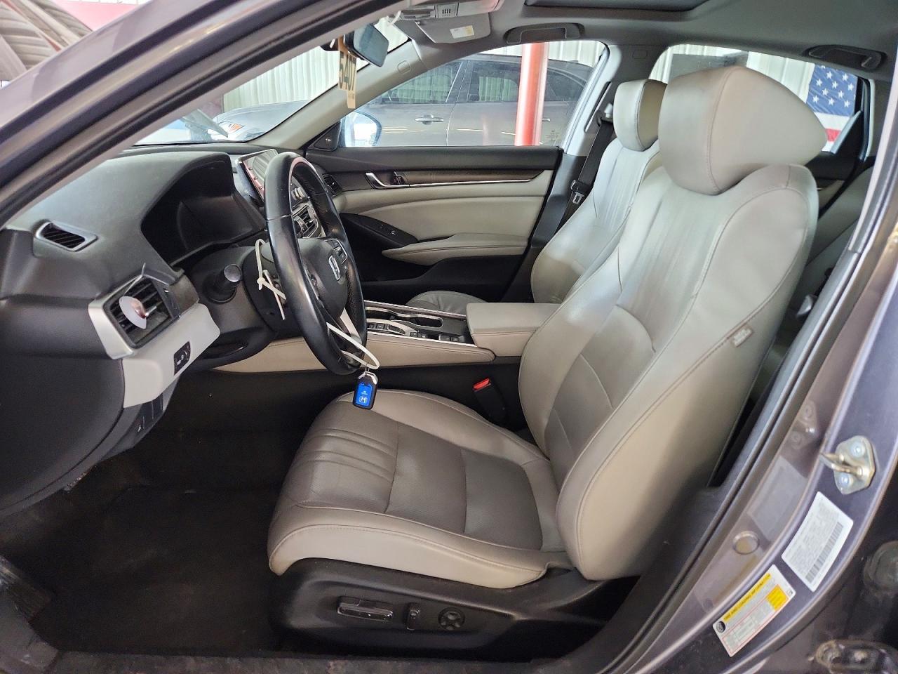 2018 Honda Accord Hybrid Exl - Image 7