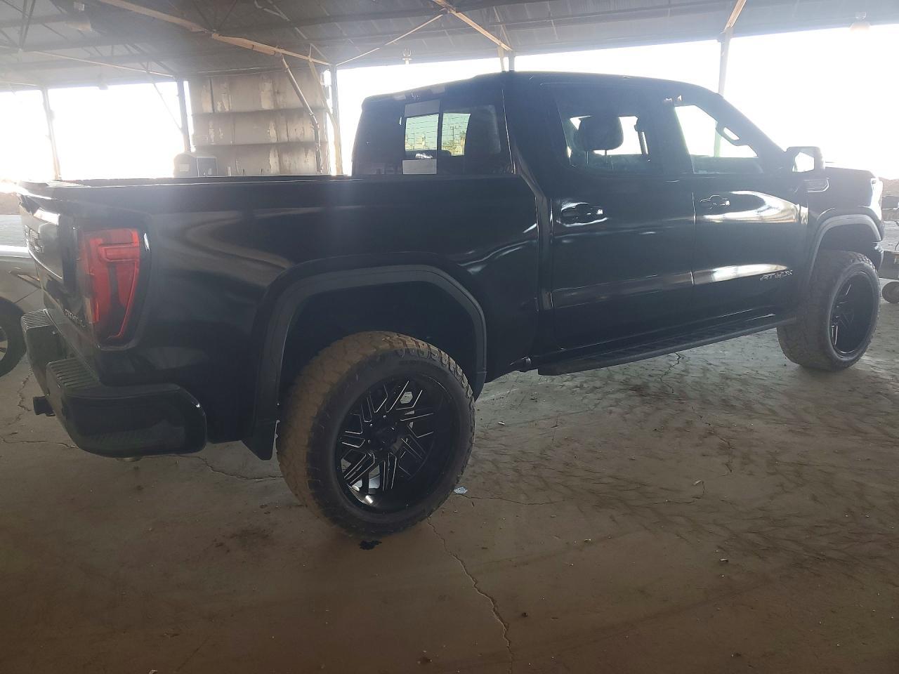 2026 GMC Sierra K1500 At4X - Image 3