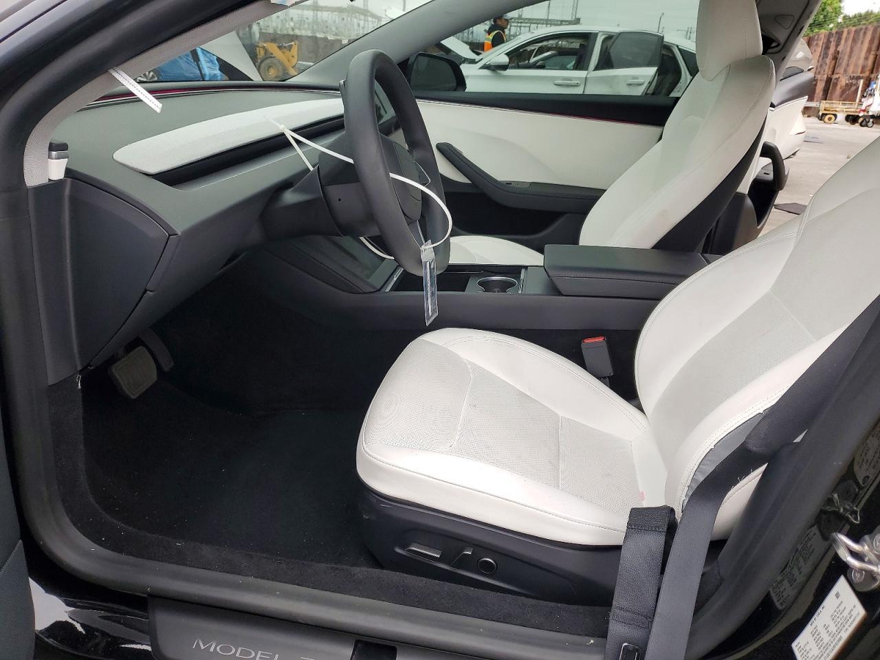2024 Tesla Model 3 - Фото 7
