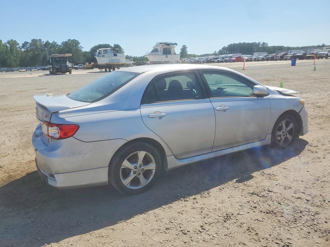 2012 Toyota Corolla S - Фото 3