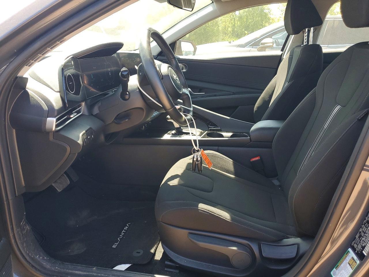 2023 Hyundai Elantra Sel - Фото 7