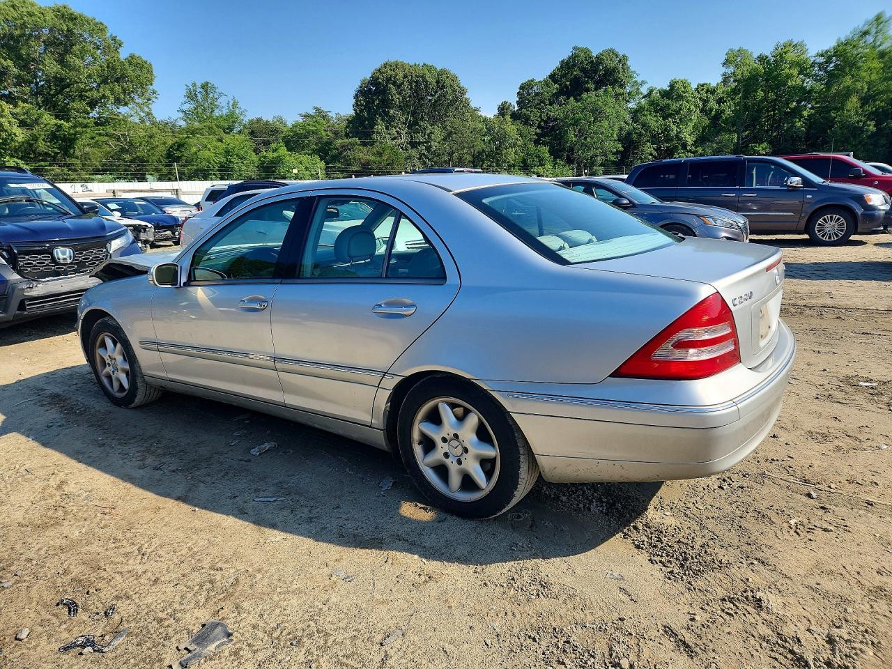 2004 Mercedes-Benz Agriculture And Farm Equipment - Фото 2