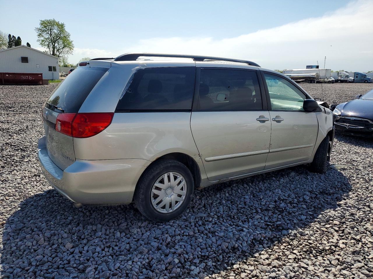 2006 Toyota Sienna Ce 7 Passenger - Image 3