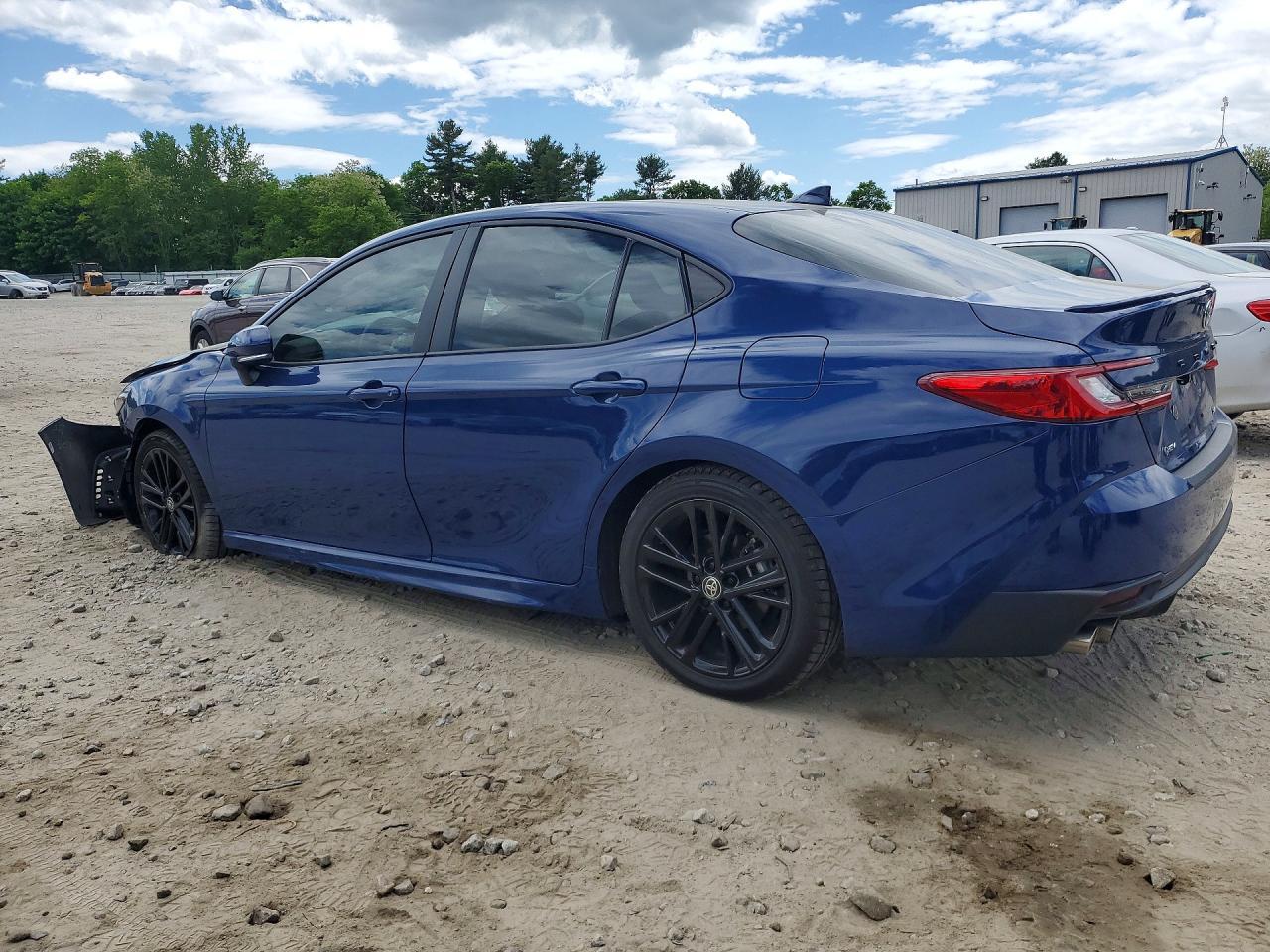 2025 Toyota Camry Se - Image 2