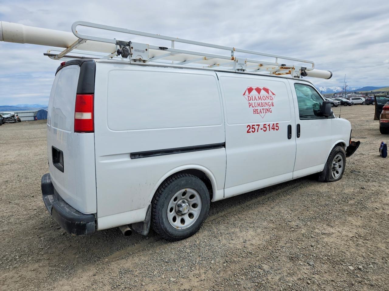 2013 Chevrolet Express G1500 - Фото 3