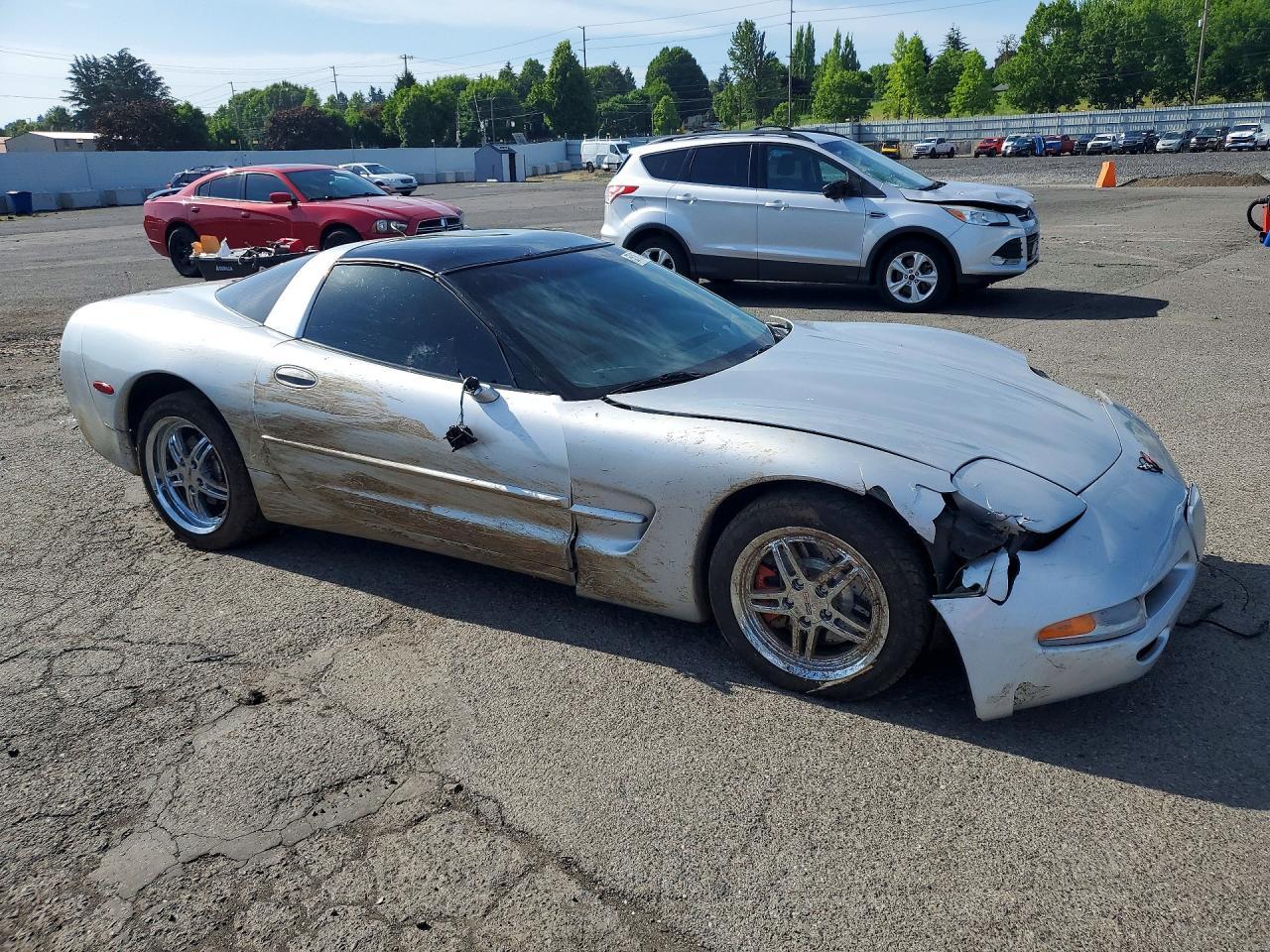 2001 Chevrolet Corvette - Фото 4