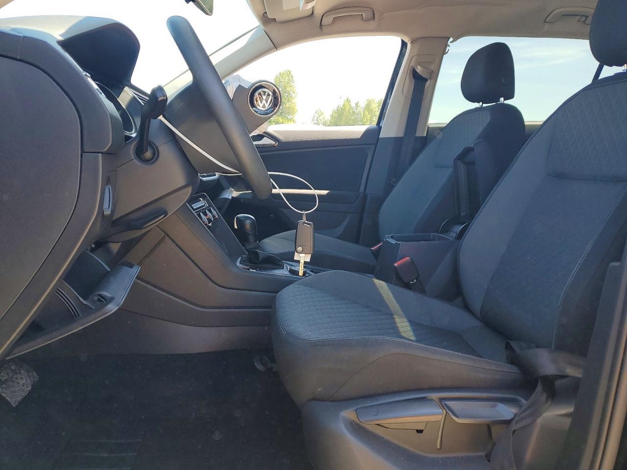 2018 Volkswagen Tiguan S - Image 7