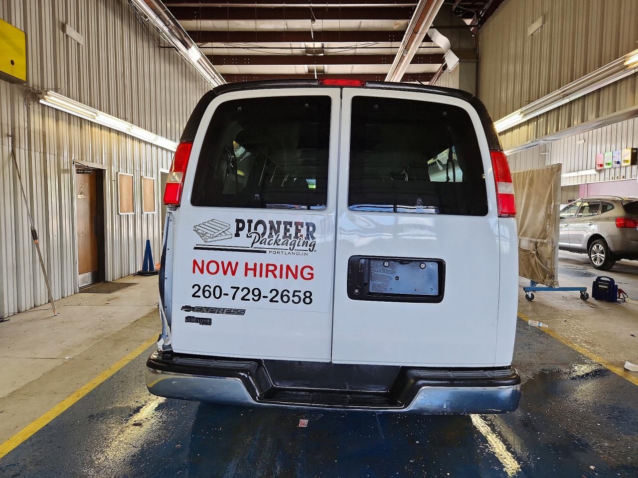 2016 Chevrolet Express G3500 Lt - Фото 6