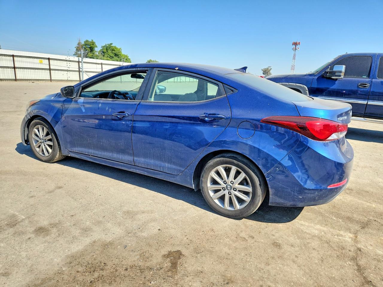 2015 Hyundai Elantra Se - Фото 2