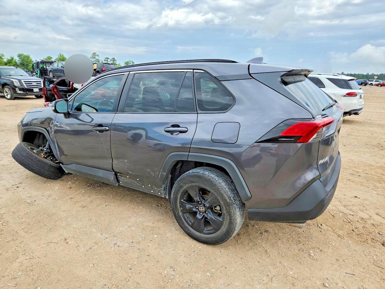 2024 Toyota Rav4 Xle - Image 2