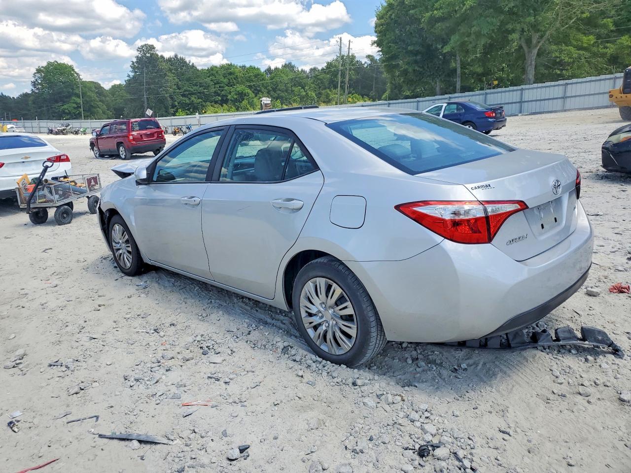 2016 Toyota Corolla Le - Фото 2
