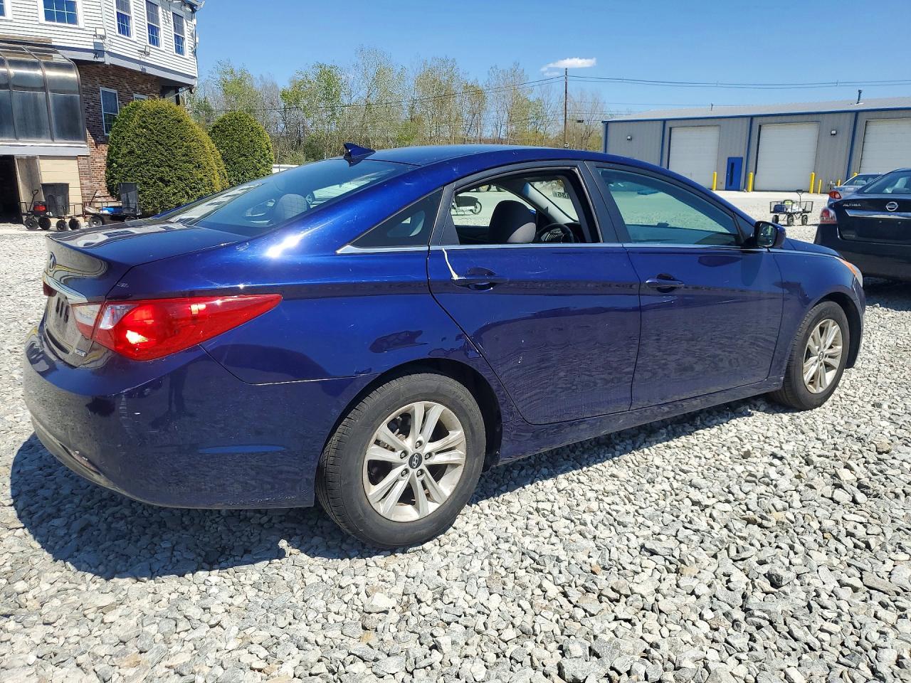 2012 Hyundai Sonata Gls - Фото 3