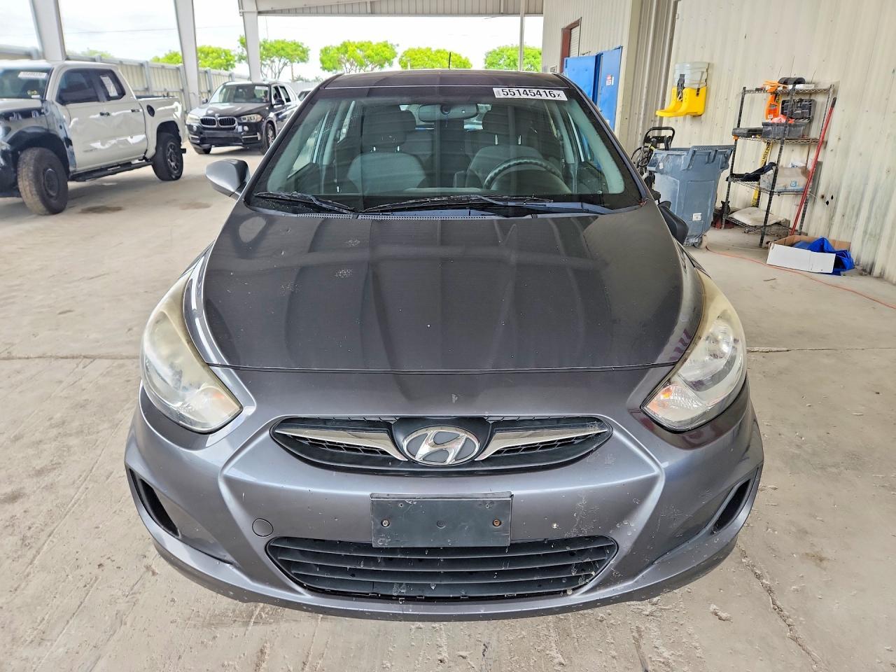 2013 Hyundai Accent Gs - Image 5
