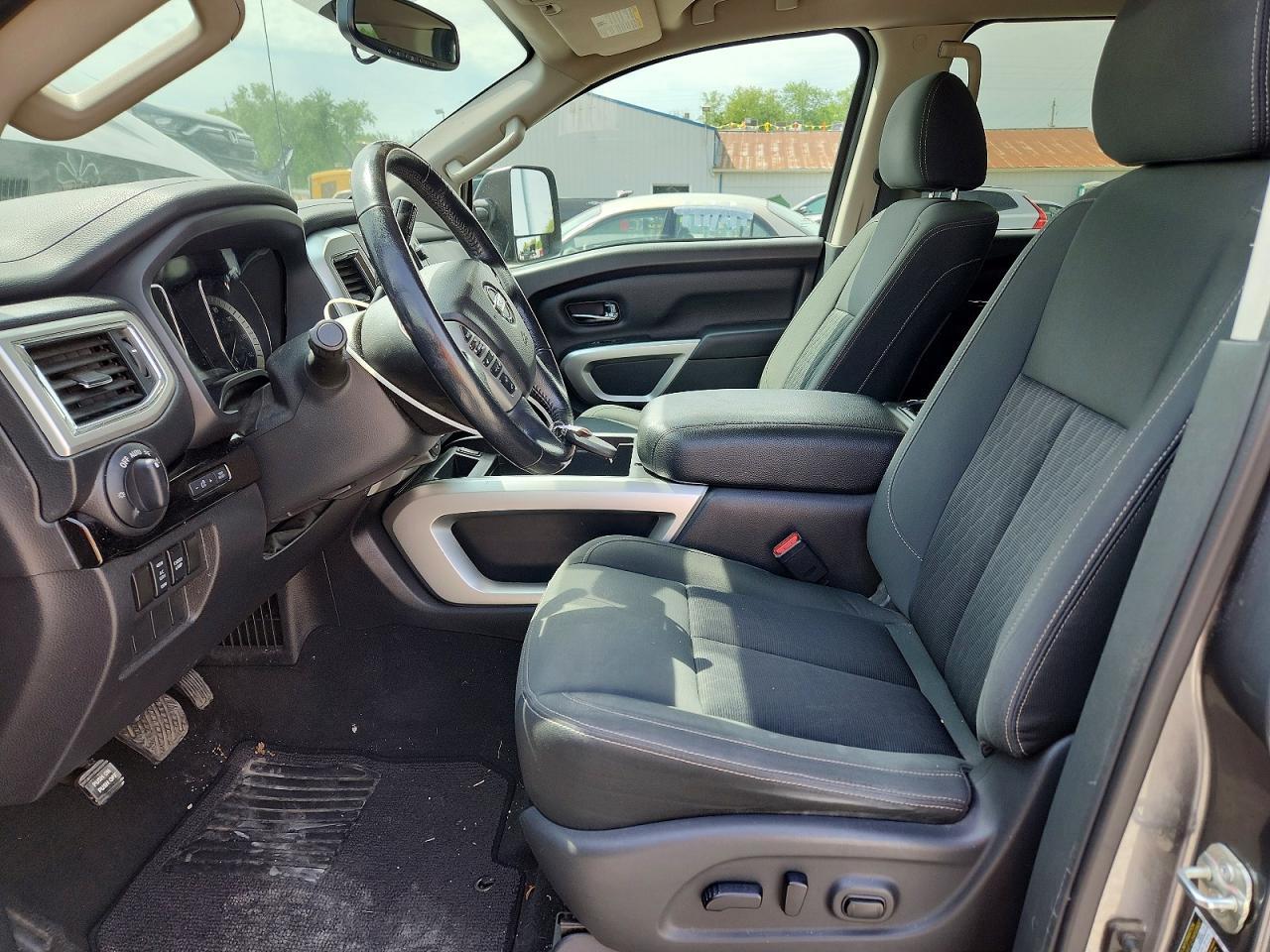 2019 Nissan Titan Sv - Фото 7