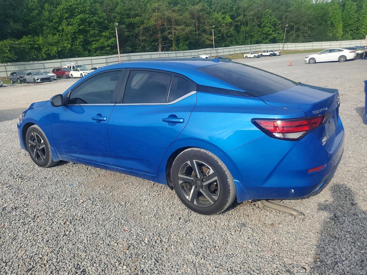2024 Nissan Sentra Sv - Image 2