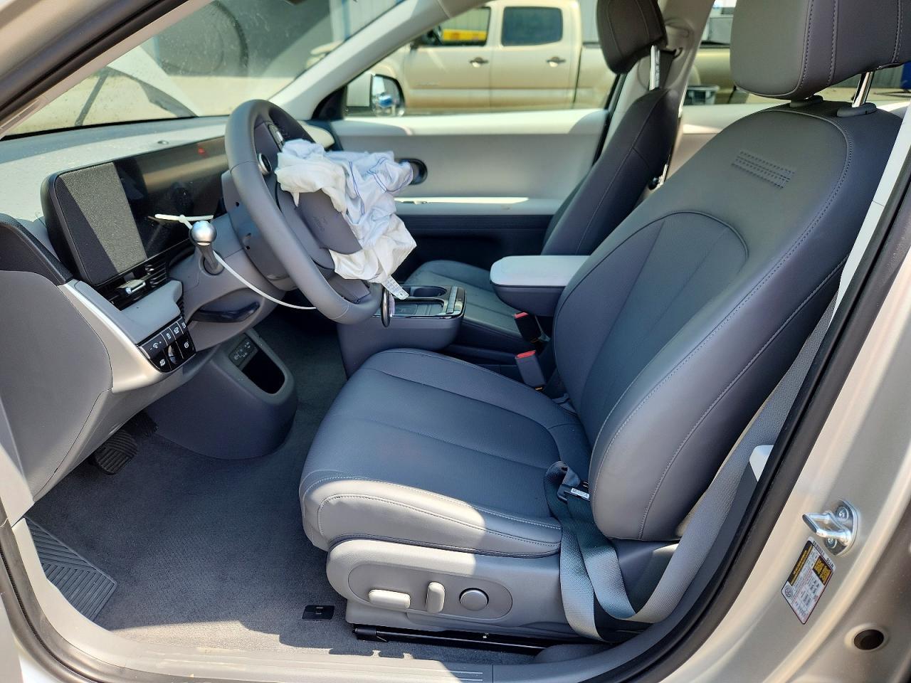 2025 Hyundai Ioniq 5 Sel - Image 7
