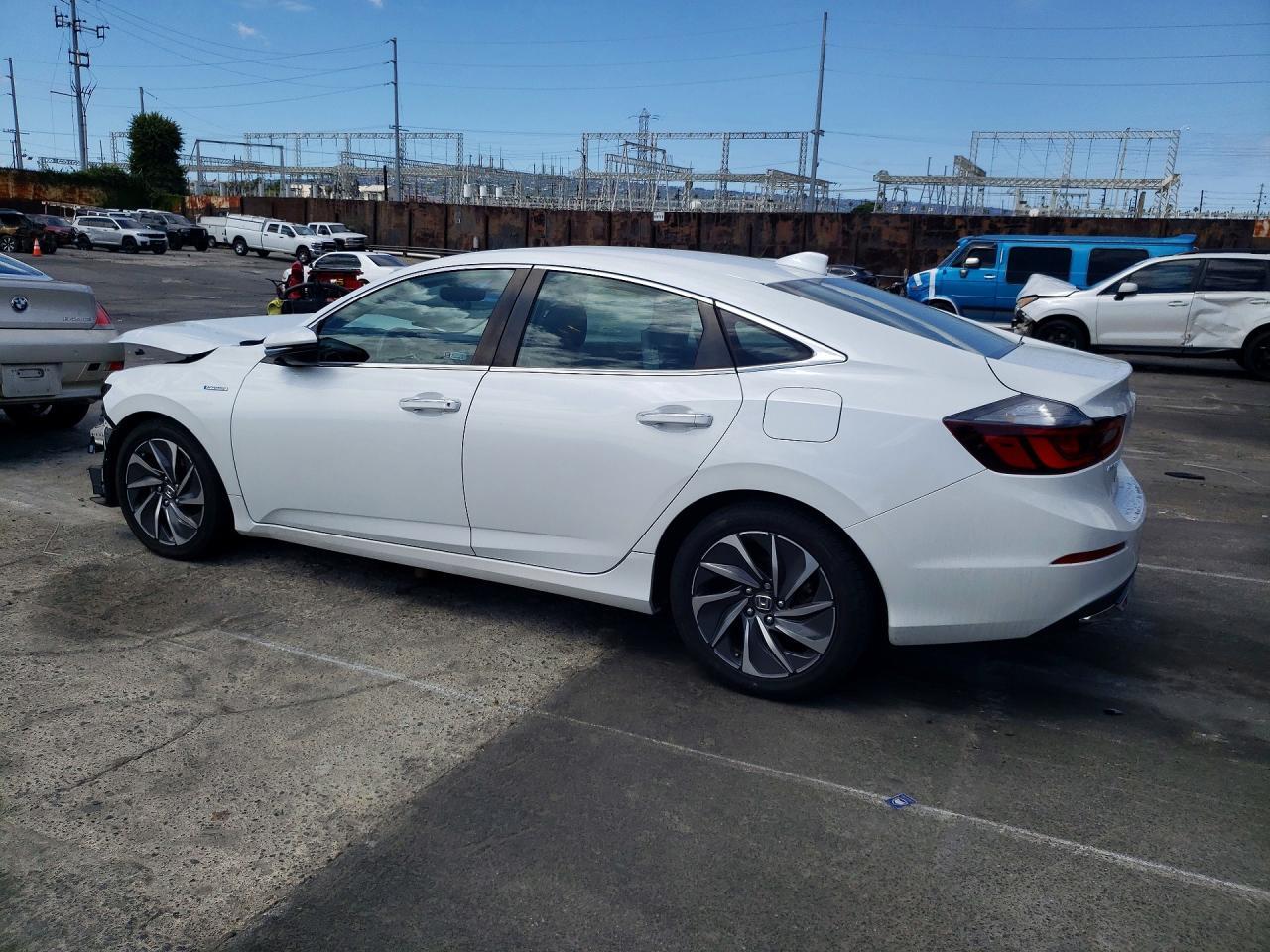 2021 Honda Insight Touring - Image 2