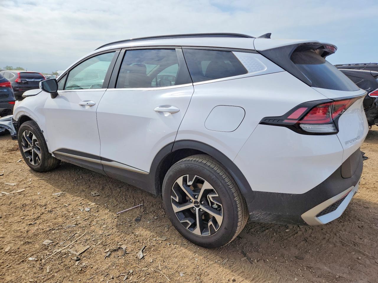 2025 Kia Sportage Ex - Image 2