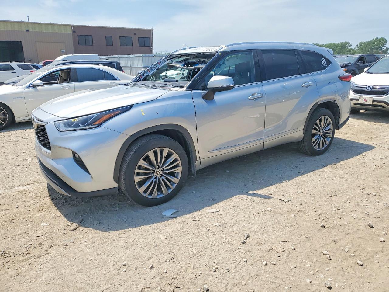 2021 Toyota Highlander Platinum