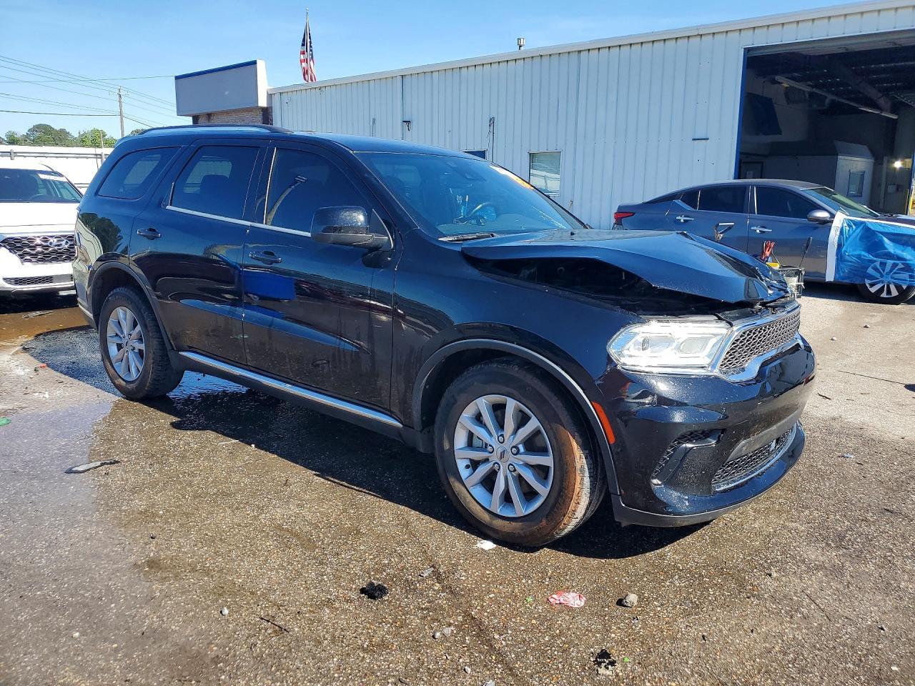 2023 Dodge Durango Sxt - Image 4