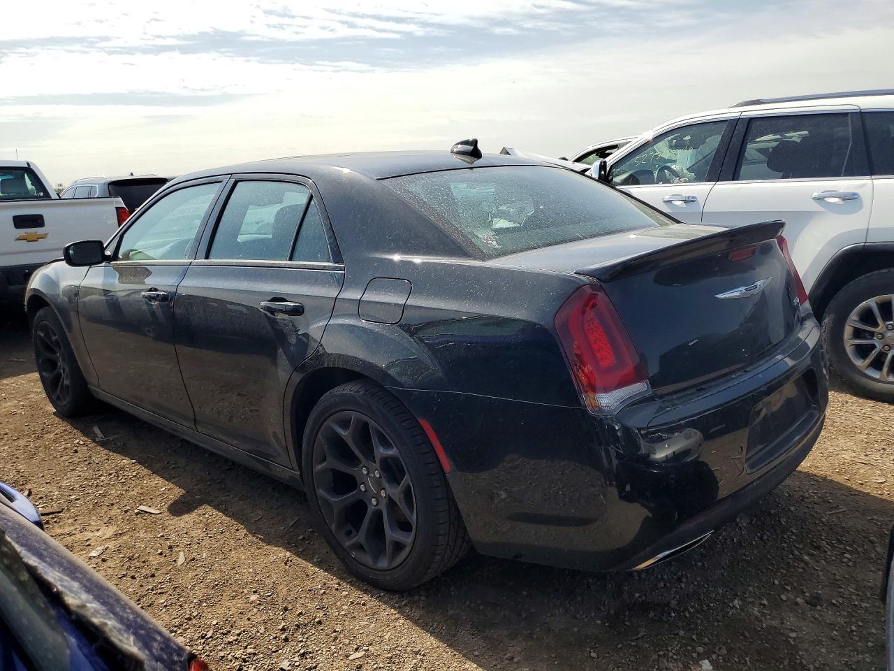 2020 Chrysler 300 S - Image 2