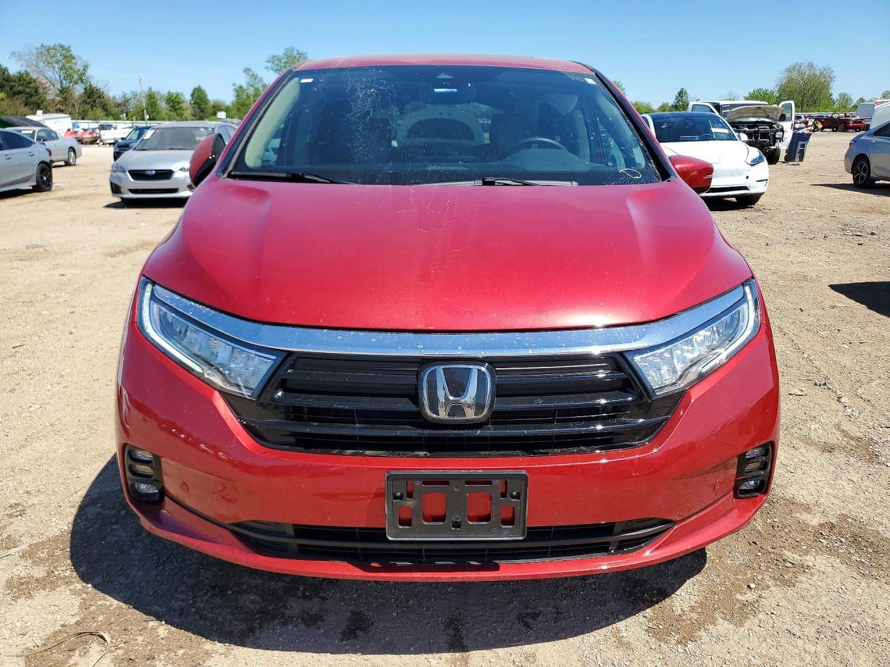 2024 Honda Odyssey Elite - Image 5