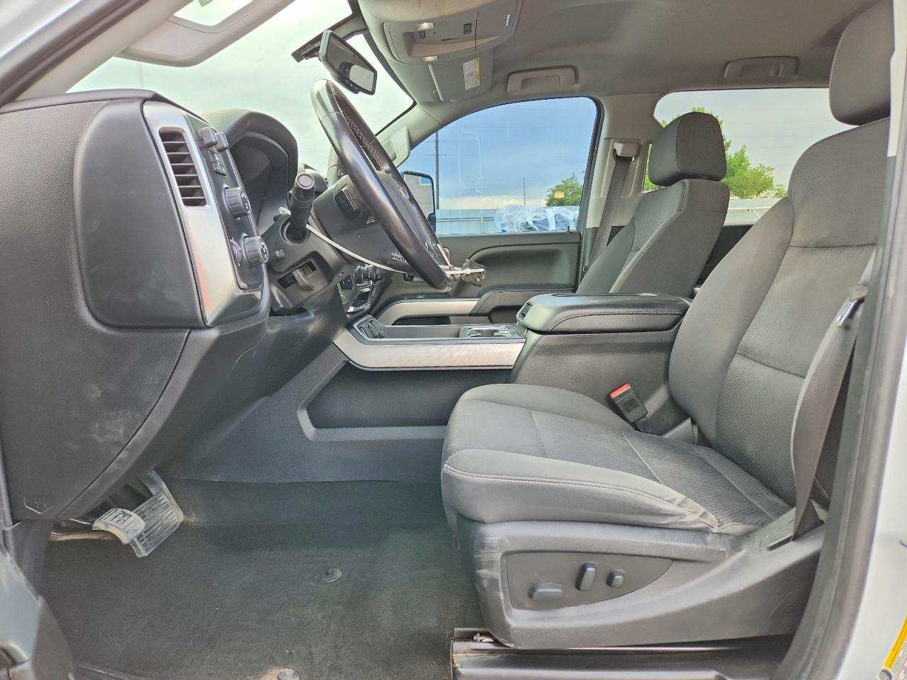 2018 Chevrolet Silverado K3500 Lt - Image 7