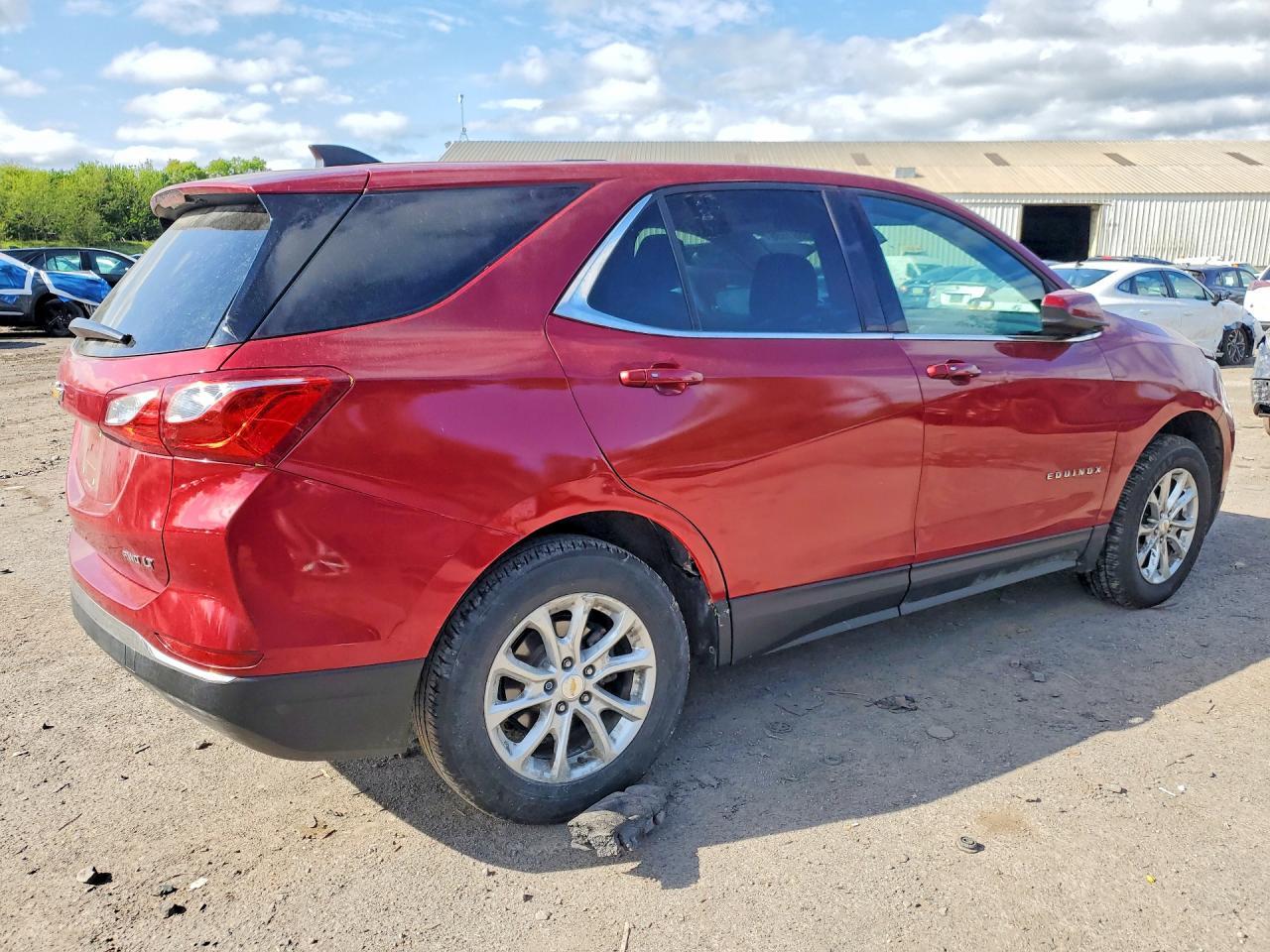 2018 Chevrolet Equinox Lt - Image 3