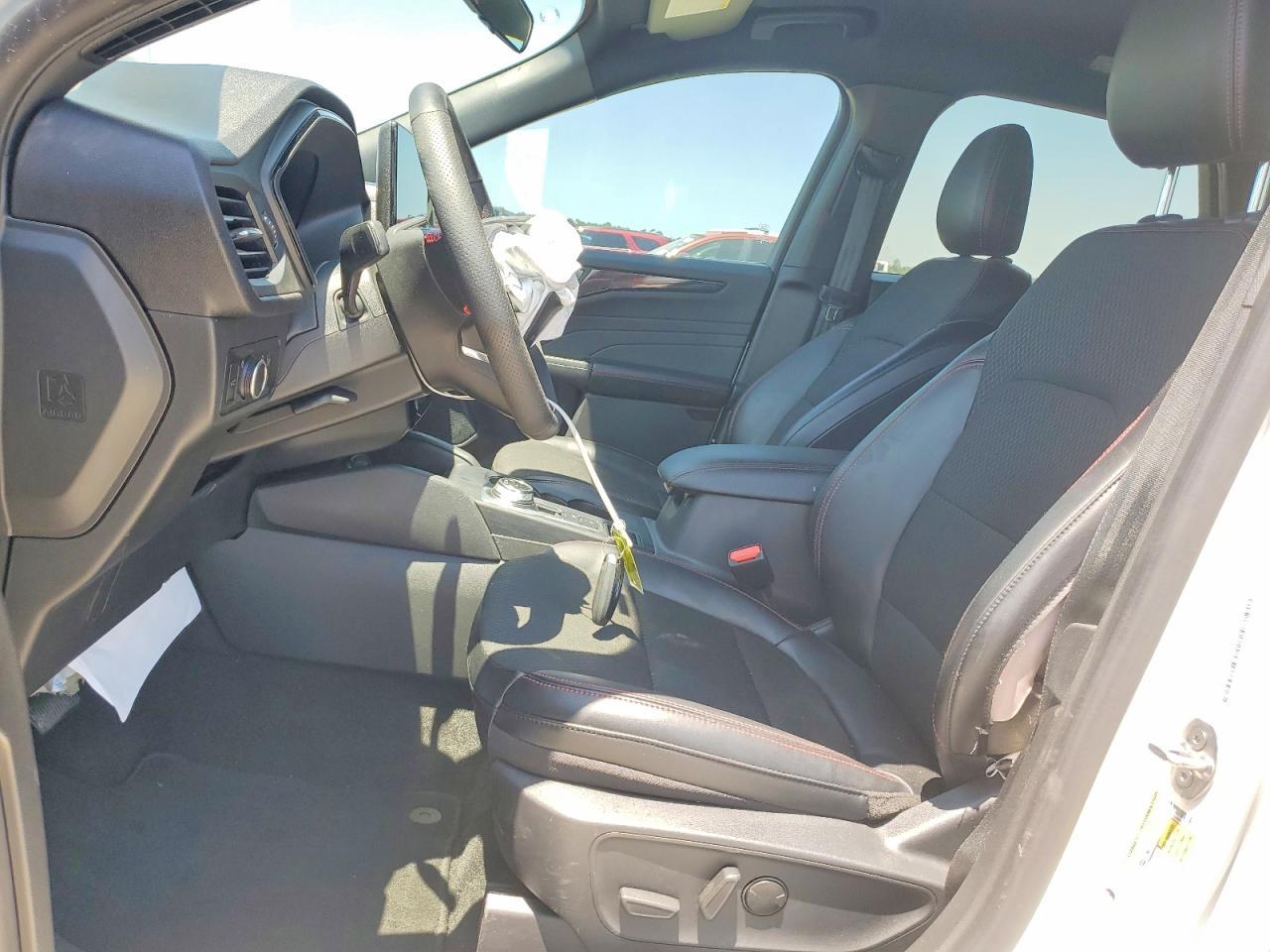 2025 Ford Escape St Line - Фото 7