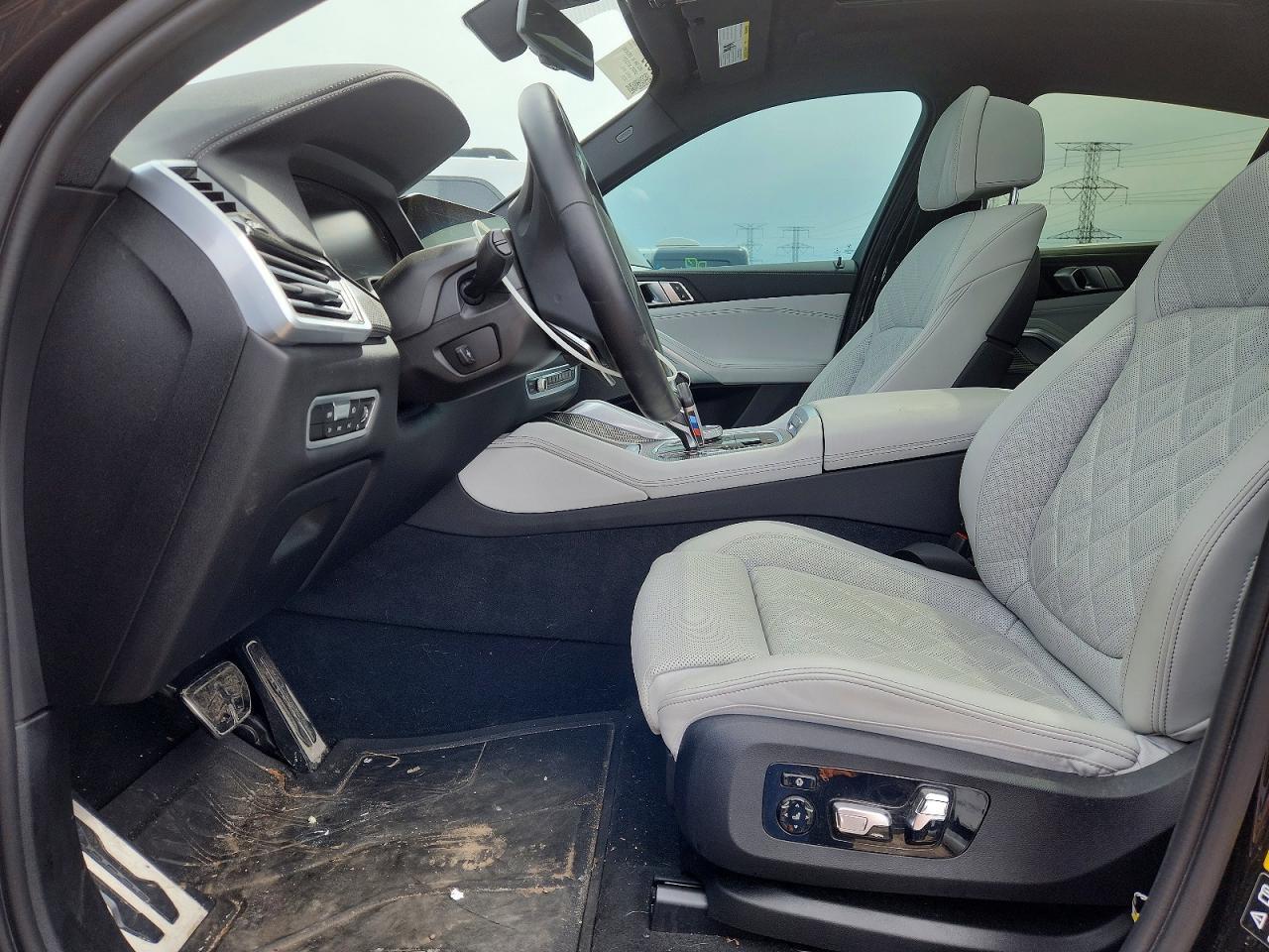 2023 BMW X6 xDrive40I - Image 7