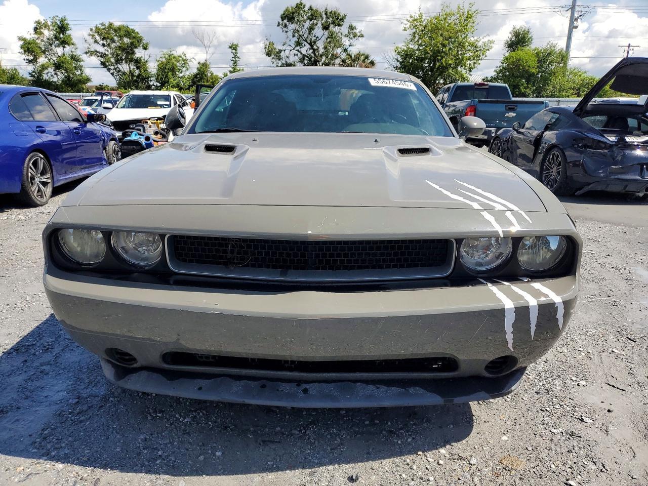 2011 Dodge Challenger - Image 5