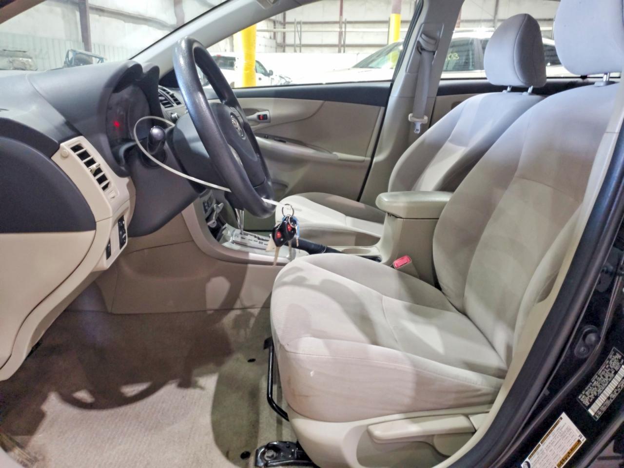 2011 Toyota Corolla Le - Фото 7