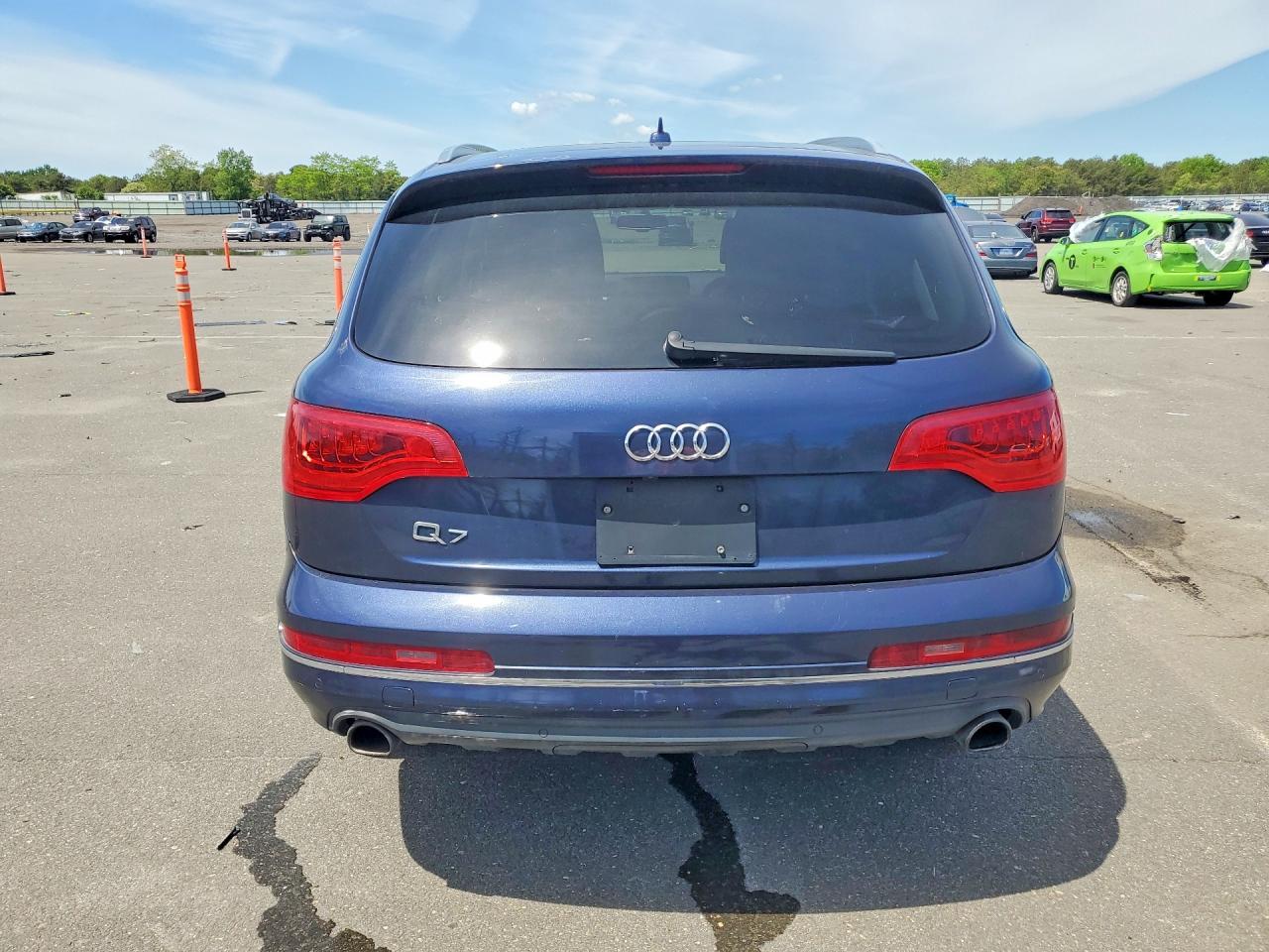 2013 Audi Q7 Premium Plus - Image 6