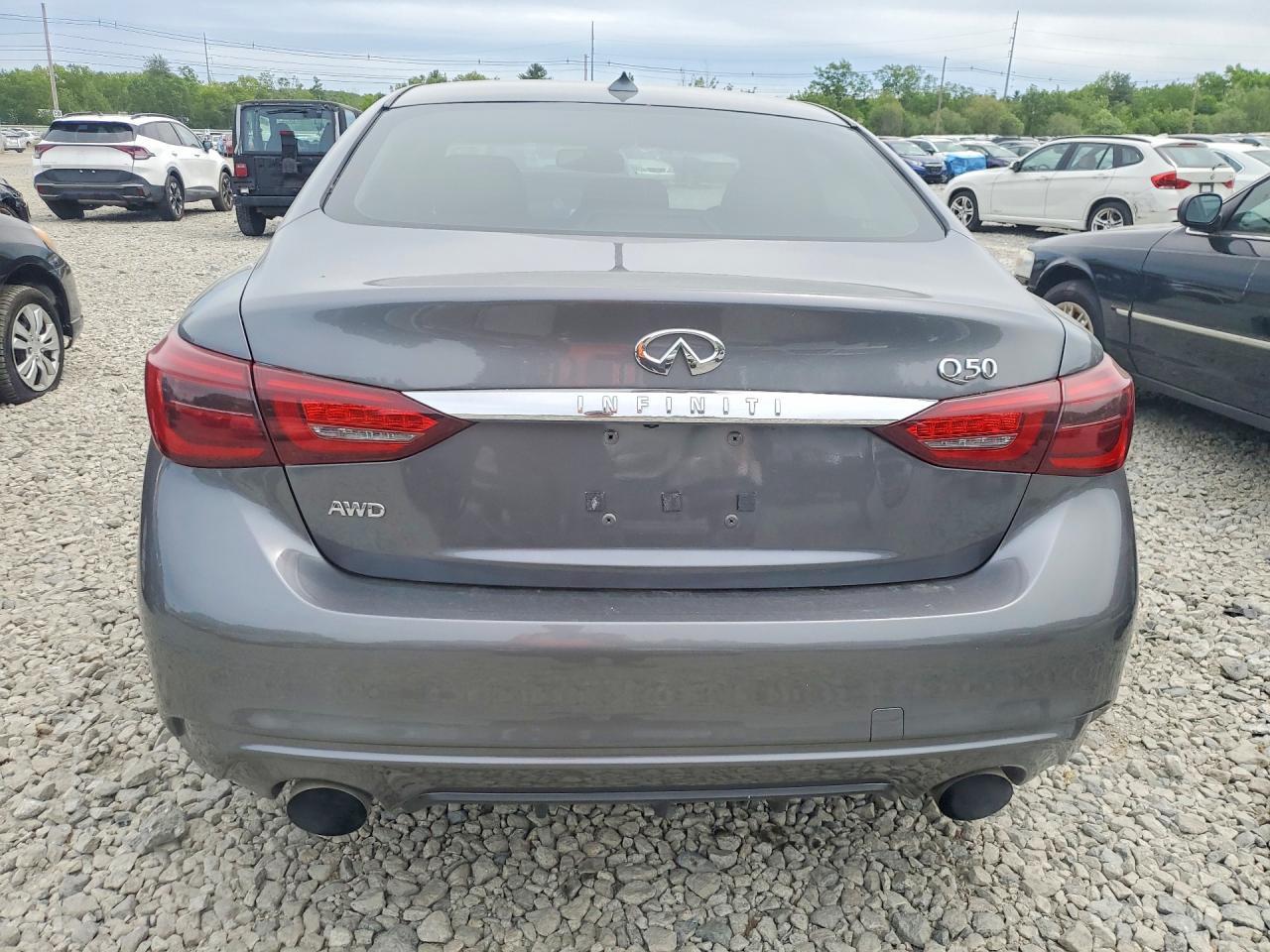 2018 Infiniti Q50 3.0T Luxe - Фото 6