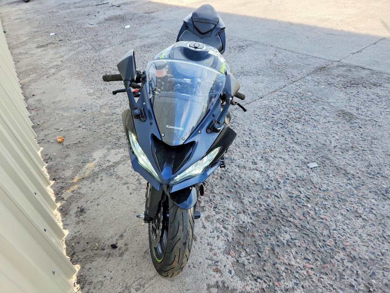 2022 Kawasaki Zx636 K - Image 2