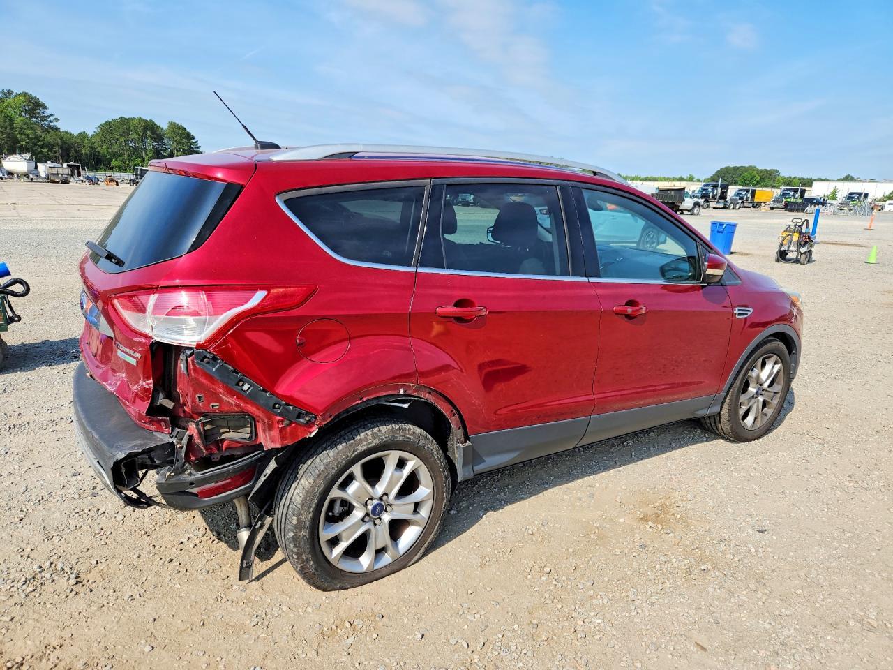 2015 Ford Escape Titanium - Image 3