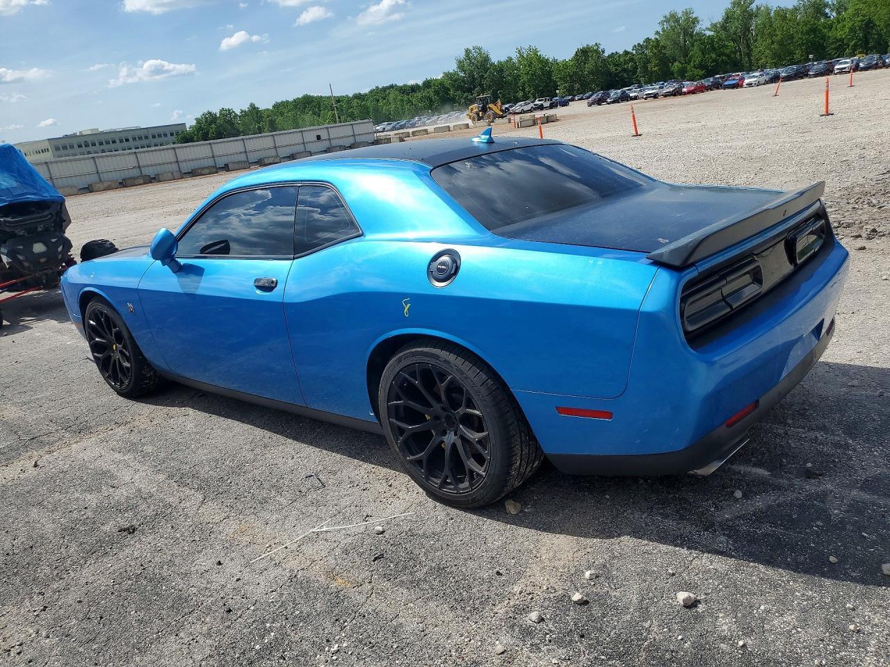 2016 Dodge Challenger R - Фото 2