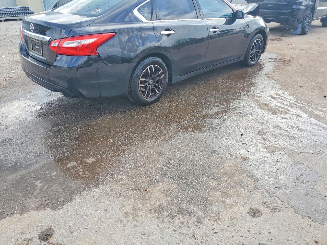 2016 Nissan Altima - Фото 3