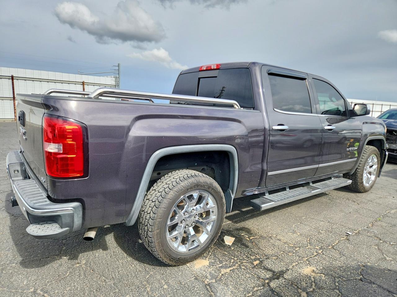2015 GMC Sierra - Image 3