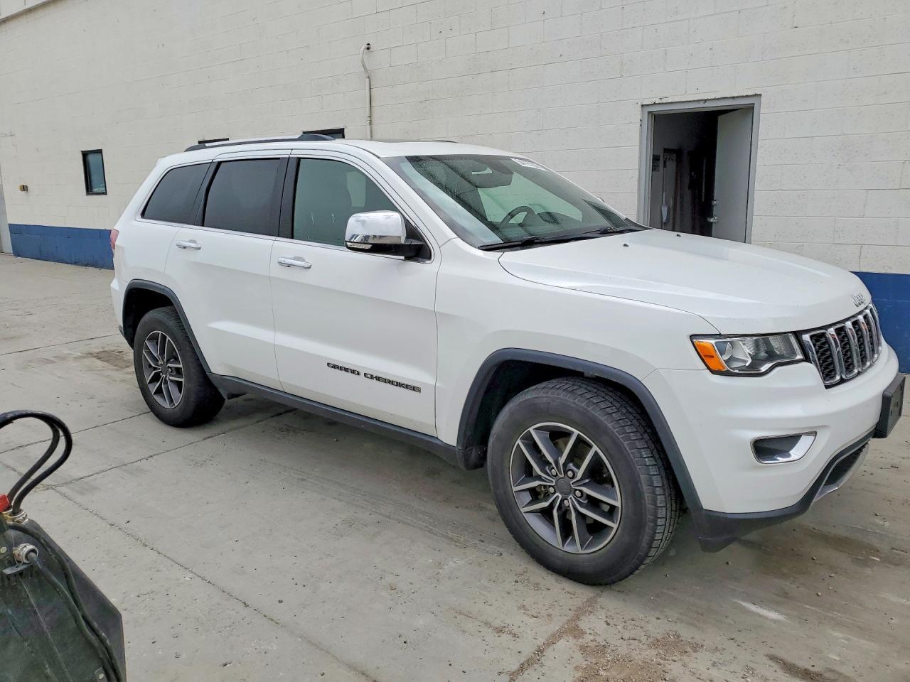 2020 Jeep Grand Cherokee Limited - Image 4