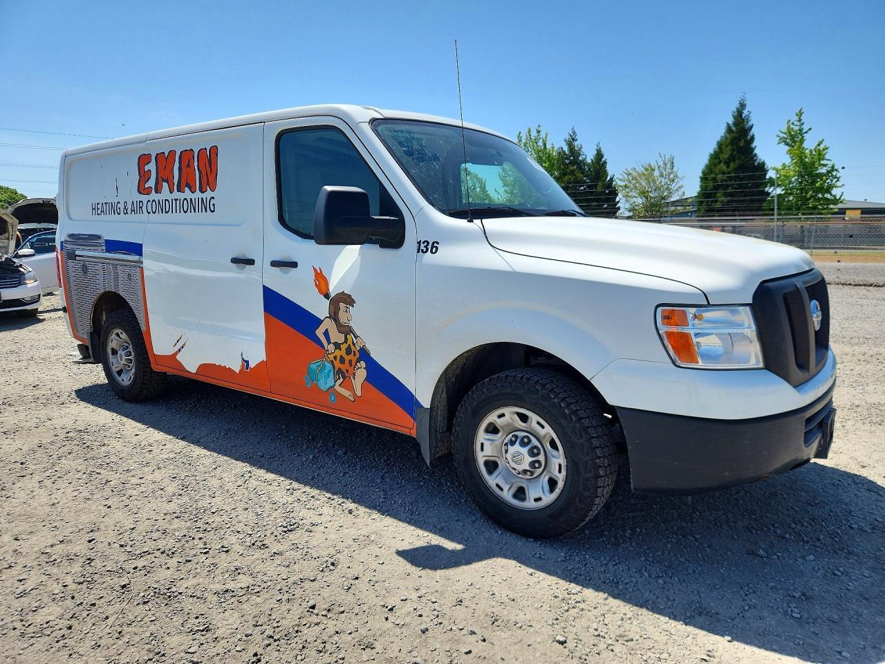 2016 Nissan Nv 2500 Hd Sv Delivery Van - Image 4