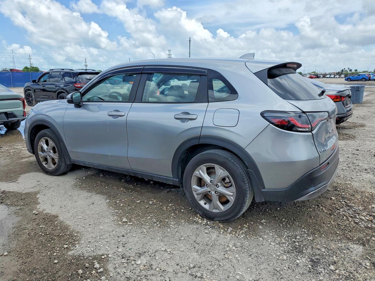 2023 Honda Hr-V Lx - Фото 2