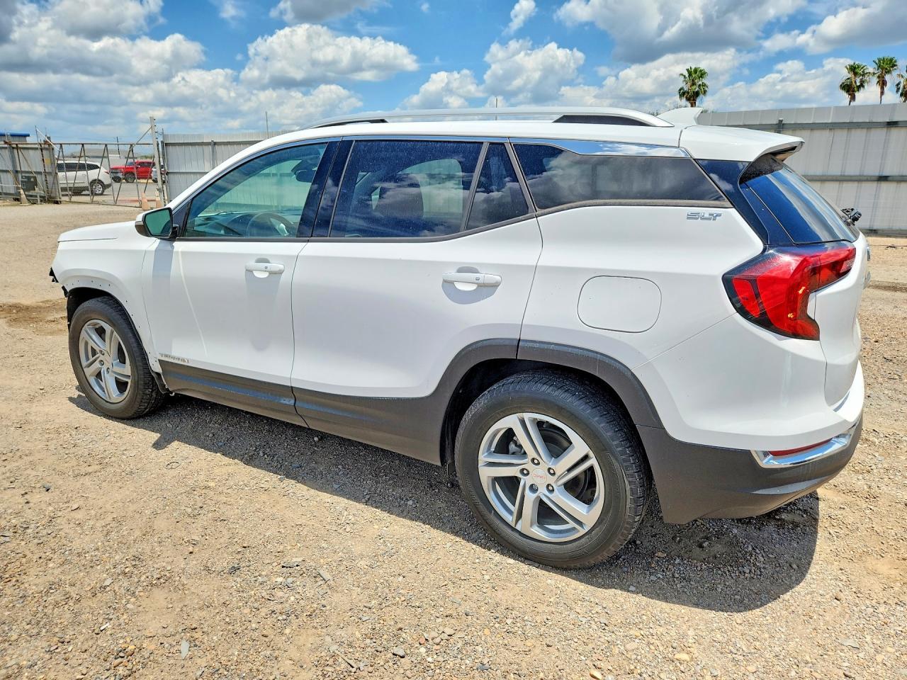 2020 GMC Terrain Slt - Фото 2